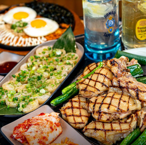 의정부 회룡역의 닭 특수부위 숯불구이 맛집, 팔각도에서 특별한 맛을 느껴보세요!